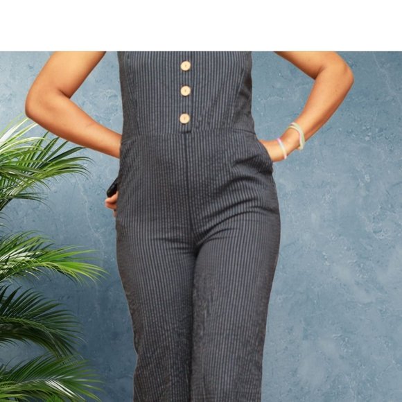Bailey's Blossoms Striped Jumpsuit. Size M - Picture 2 of 3
